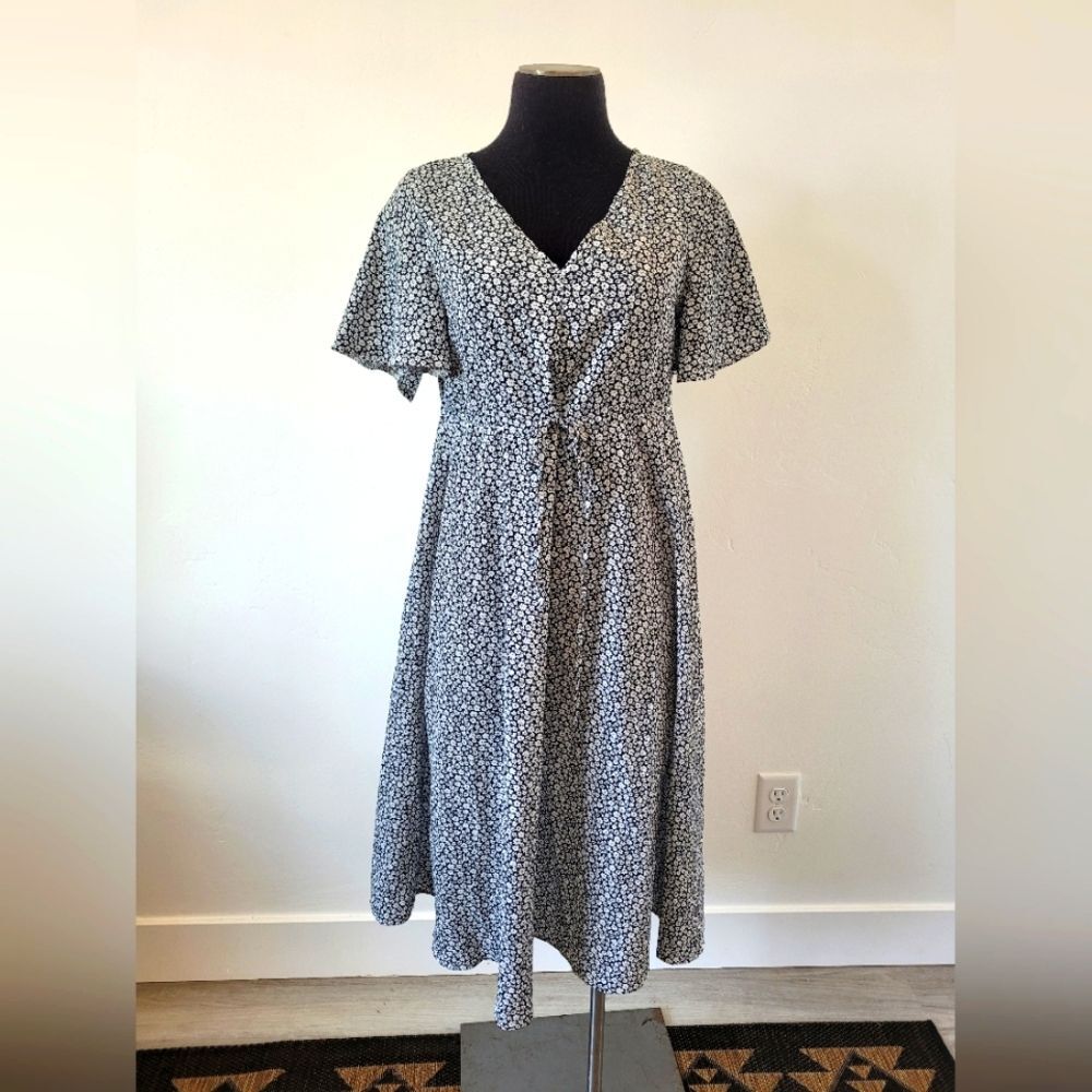 Ditsy Floral Midi Dress Fairy Flutter Flounce Cottagecore Maiden Milkmaid Navy